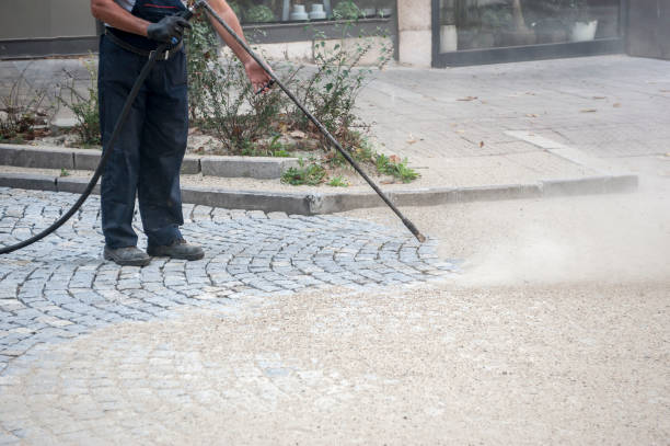 Best Restaurant Pressure Washing  in Poinciana, FL